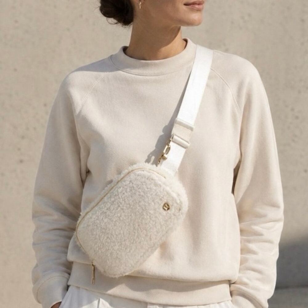 Lululemon White Sherpa Fleece Everywhere Belt Bag Crossbody Cream Gold OS